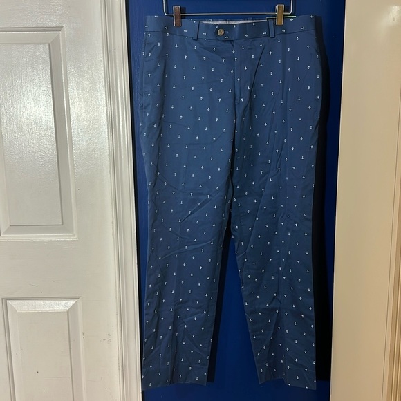 NWT Men’s Bar III Mens Blue Anchor Print Slim Fit Pants Trousers Size 34 x 30 - Picture 2 of 10